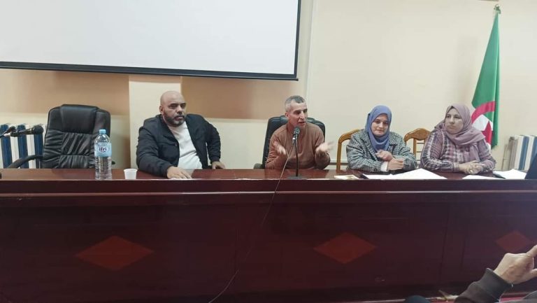 ندوة الأربعاء “قضية الهوية و السود في الرواية العربية”