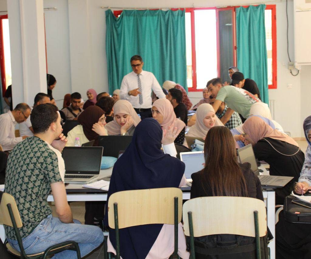 يوم مفتوح على نماذج الأعمال التجارية BIG DAY BMC