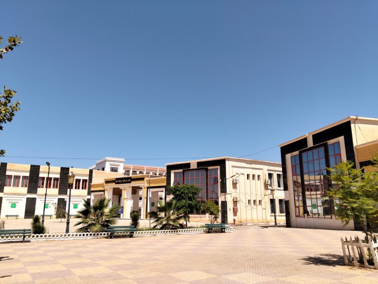 اجتماع مجلس مديرية المركز الجامعي مغنية