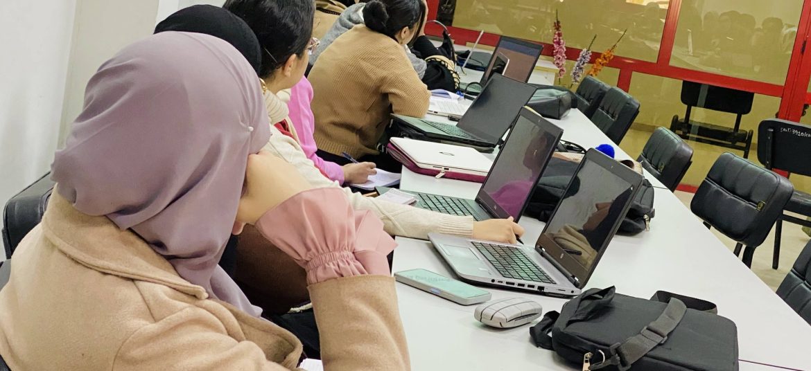 تواصل فعاليات الدورة التكوينية “من لغة بايثون إلى الذكاء الاصطناعي” بالمركز الجامعي مغنية