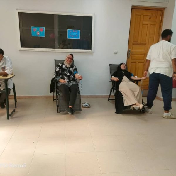 في إطار العمل الإنساني_حملة للتبرع بالدم بالمركز الجامعي مغنية8