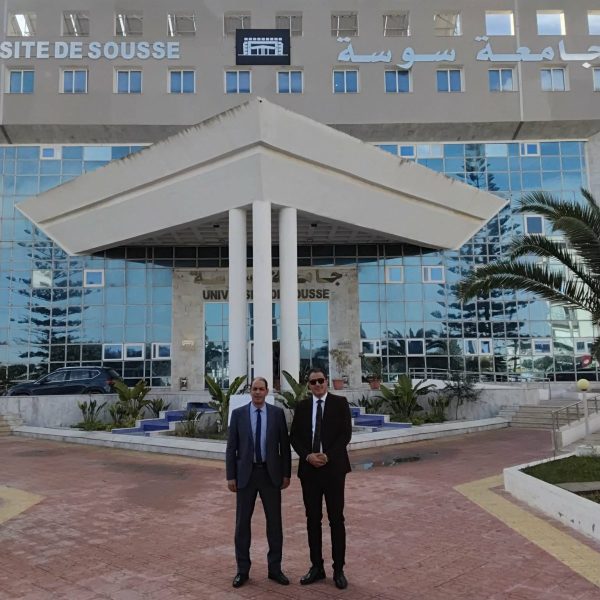 إبرام اتفاقية تعاون وشراكة علمية2