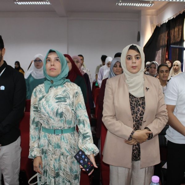 تأثير التكنولوجيا الرقمية على مناهج البحث العلمي في العلوم الإجتماعية2