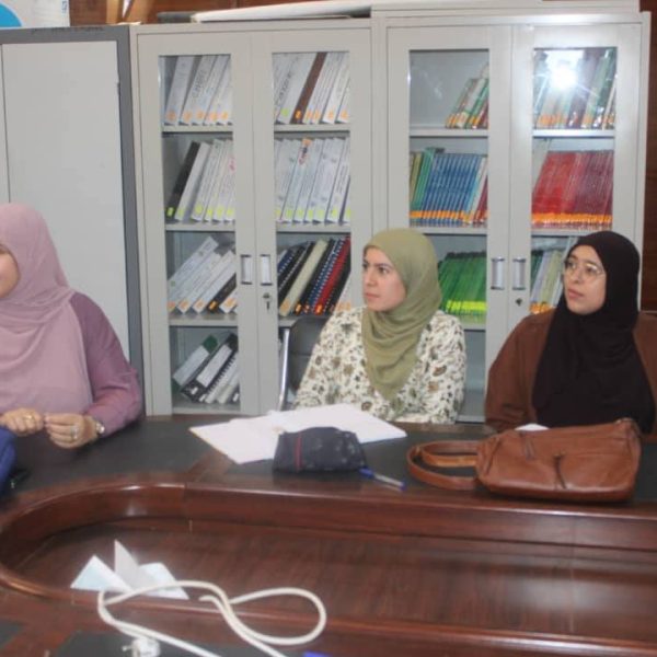 الدورات التكوينية في اللغة الإنجليزية بالمركز الجامعي مغنية لفائدة الأساتذة16