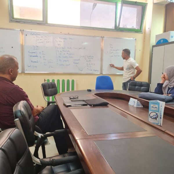 الدورات التكوينية في اللغة الإنجليزية بالمركز الجامعي مغنية لفائدة الأساتذة5