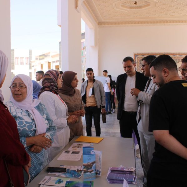 المركز الجامعي مغنية يحتضن فعاليات اليوم المفتوح “بوابة الطالب”3