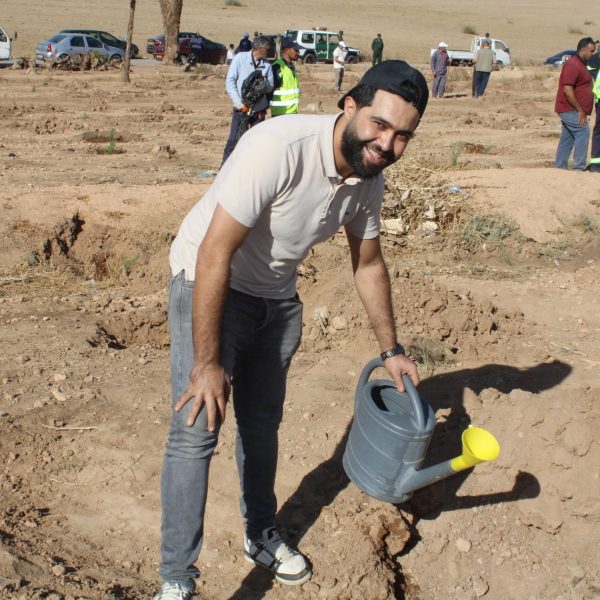 المركز الجامعي مغنية يشارك في مبادرة غرس مليون شجرة دعماً للتنمية البيئية4