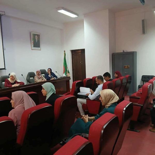 اليوم الدكتورالي لطلبة الدكتوراه في شعبة الدراسات النقدية2