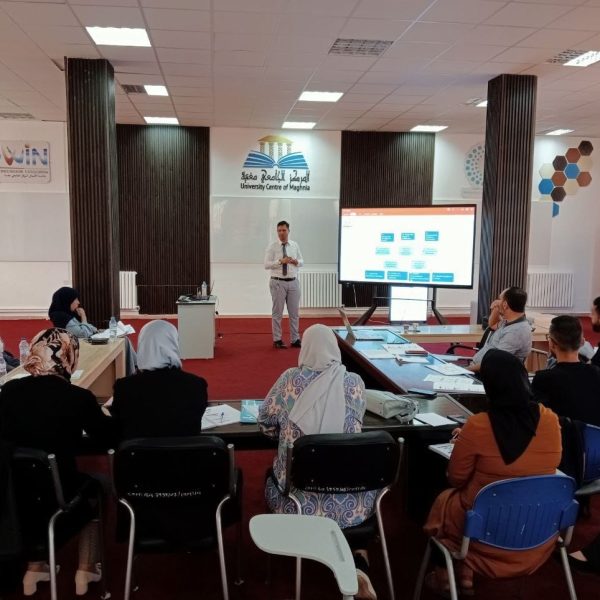 تواصل الدورة التكوينية حول إدارة الجودة2