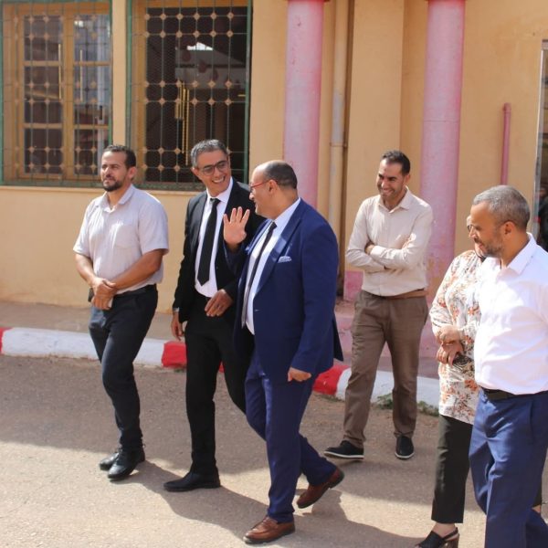 المدير العام للديوان الوطني للخدمات الجامعية في زيارة تفقدية للإقامات الجامعية مغنية1