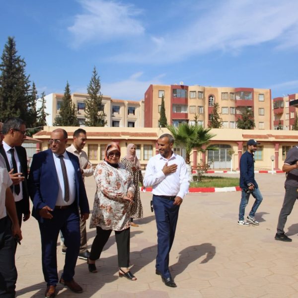 المدير العام للديوان الوطني للخدمات الجامعية في زيارة تفقدية للإقامات الجامعية مغنية2