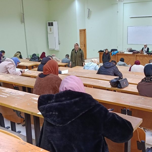 انطلاق امتحانات السداسي الأول5