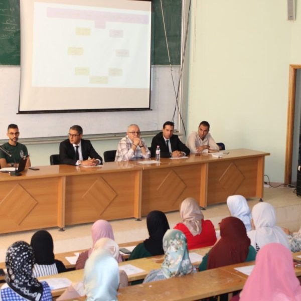 يوم تحسيسي حول مشروع ارساء نظام الجودة بالمركز الجامعي مغنية 4