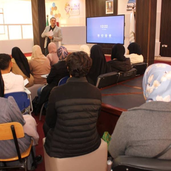 آليات تقييم وتصنيف مشاريع الطلبة4