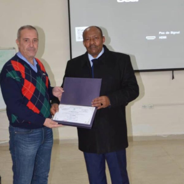 دورة تكوينية في مجال الصفقات العمومية7