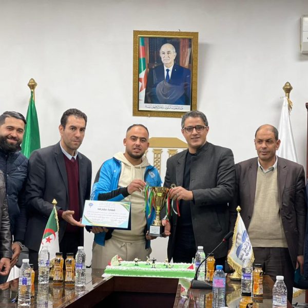 تكريم على شرف فريق المركز2