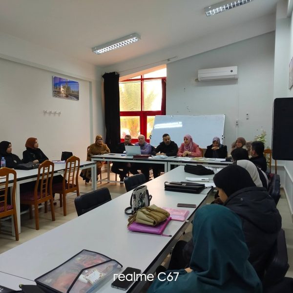 التكوين في الدكتوراه شعبة الدراسات النقدية1