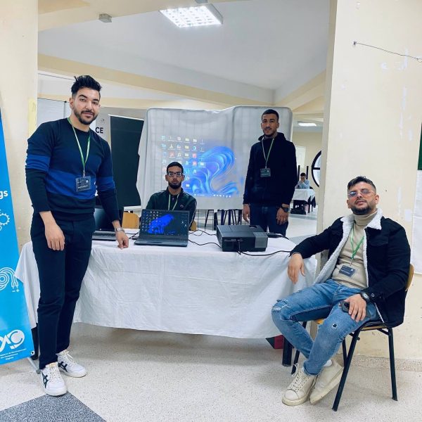 بصمة مبتكرة لنادي Aero_5