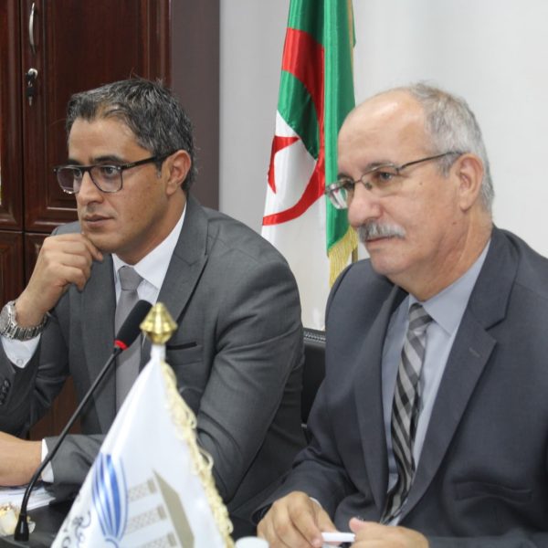 انعقاد مجلس إدارة المركز10