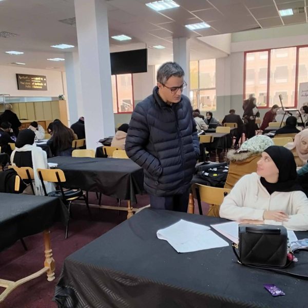 انطلاقة منظمة لامتحانات السداسي الأول13