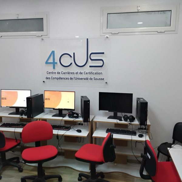 إبرام اتفاقية تعاون وشراكة علمية9