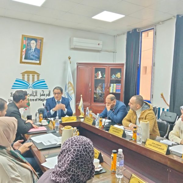 اجتماع مجلس مديرية المركز الجامعي مغنية4