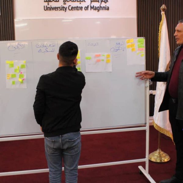 اختتام الدورة التكوينية بحاضنة الأعمال 8