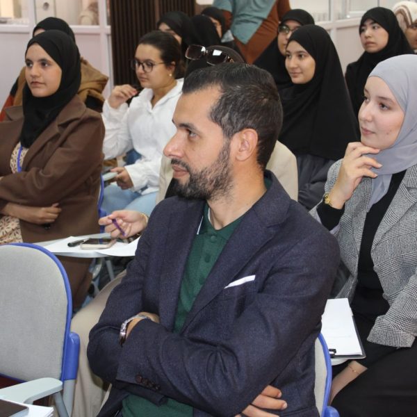 اختتام ناجح لدورة التكوين في التنشيط الإذاعي16