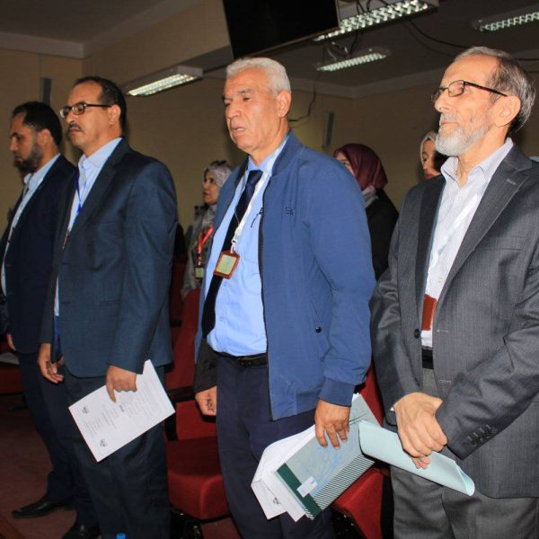 الأنساق المضمرة2