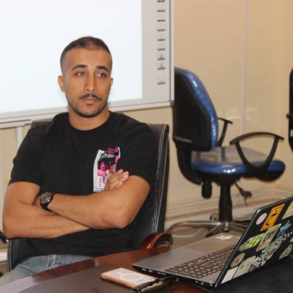 الدورات التكوينية في اللغة الإنجليزية بالمركز الجامعي مغنية لفائدة الأساتذة11