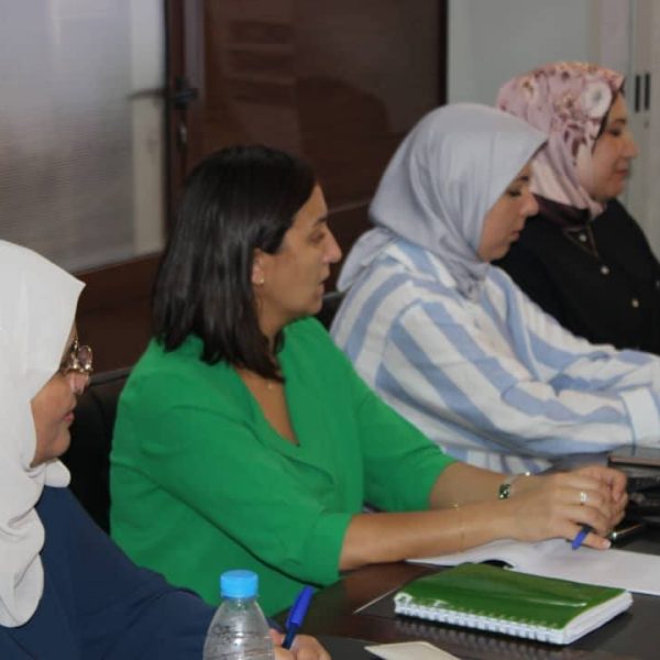 الدورات التكوينية في اللغة الإنجليزية بالمركز الجامعي مغنية لفائدة الأساتذة12