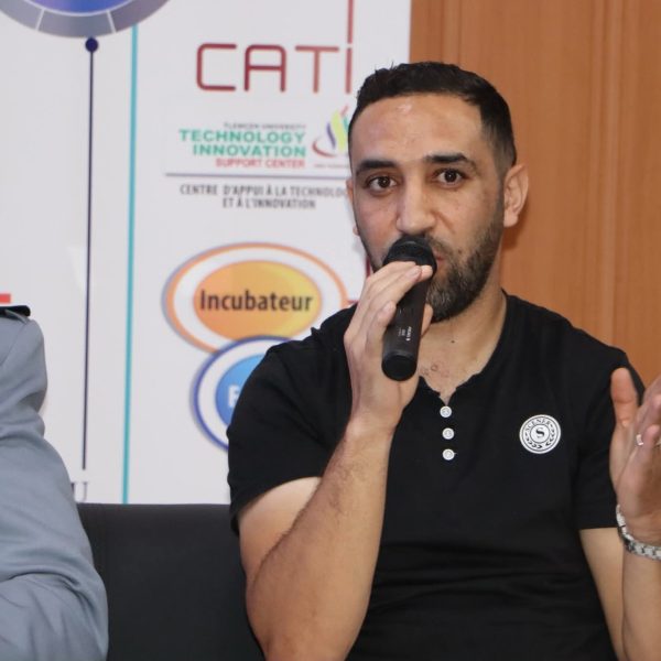 المركز الجامعي مغنية يشارك في الملتقى الاقتصادي حول مرافقة الشباب حاملي المشاريع بتلمسان6