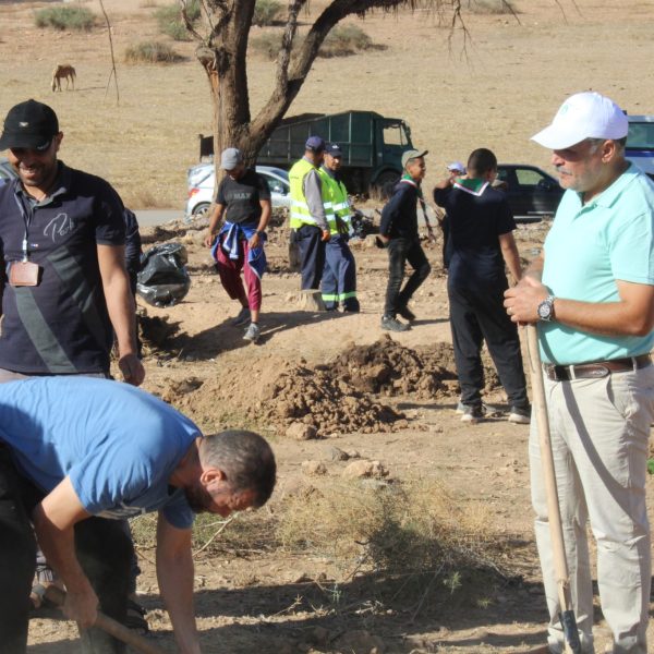 المركز الجامعي مغنية يشارك في مبادرة غرس مليون شجرة دعماً للتنمية البيئية3