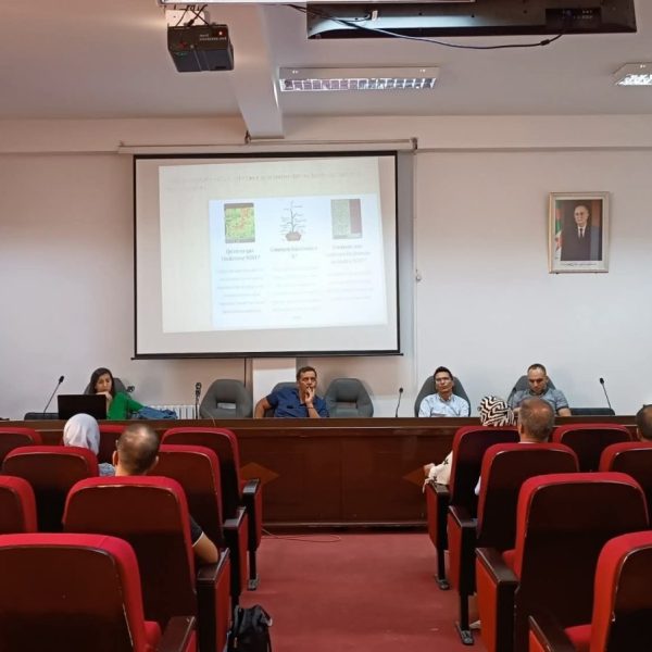 اليوم الدكتورالي لطلبة الدكتوراه في تخصص الري 1