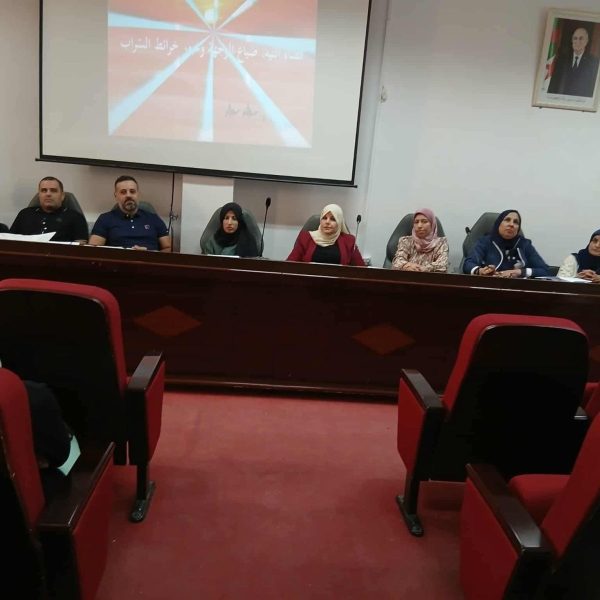 اليوم الدكتورالي لطلبة الدكتوراه في شعبة الدراسات النقدية3