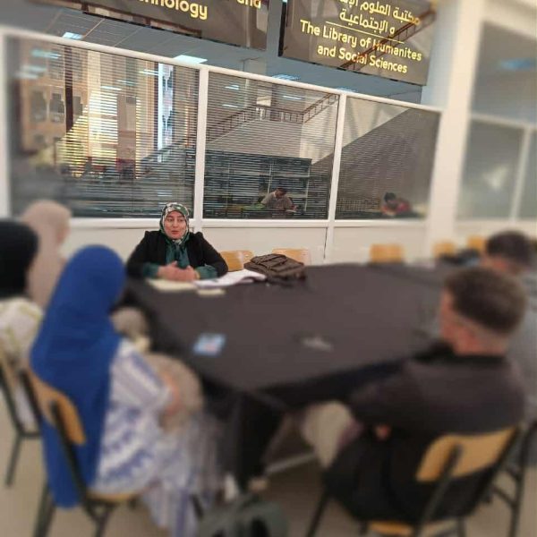 انشطة Tutorat UCM تتواصل بحصة إشراف نوعية للأستاذة رباحي حنان بالمركز الجامعي مغنية3