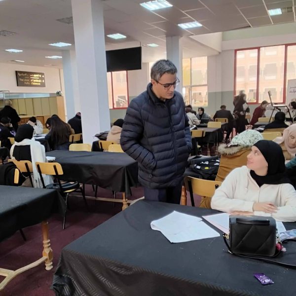 انطلاقة منظمة لامتحانات السداسي الأول13