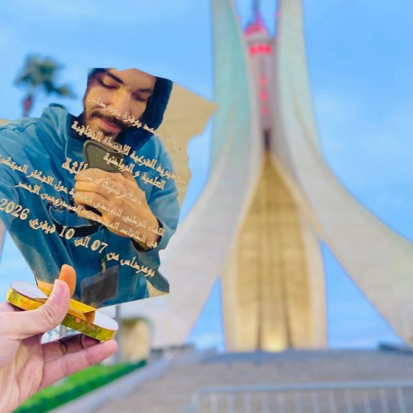 بصمة مبتكرة لنادي Aero_4