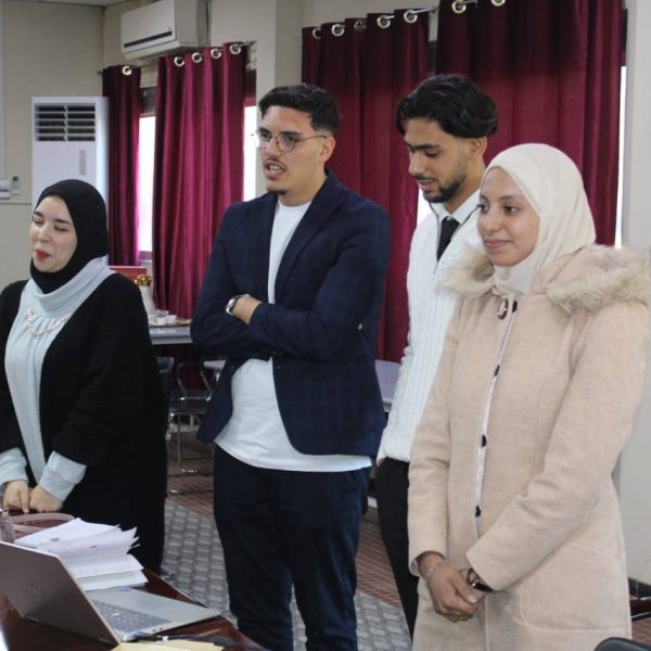 تتويج فريق المركز الجامعي مغنية في الهاكاتون10