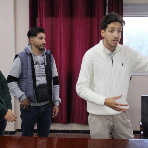 تتويج فريق المركز الجامعي مغنية في الهاكاتون9