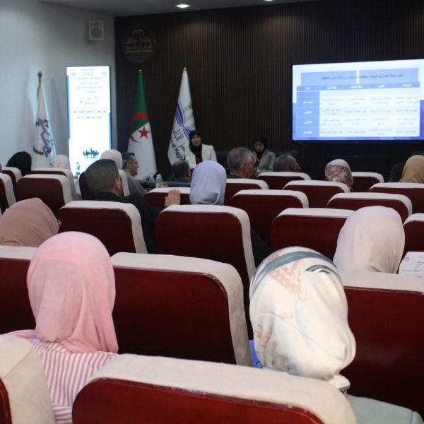 تعزيز التعاون بين الجامعات وحاضنات الأعمال7