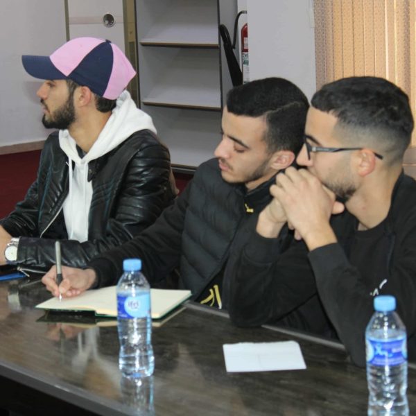 جلسة تكوينية حول ابتكار فكرة المشروع وبناء مخطط العمل التجاري4