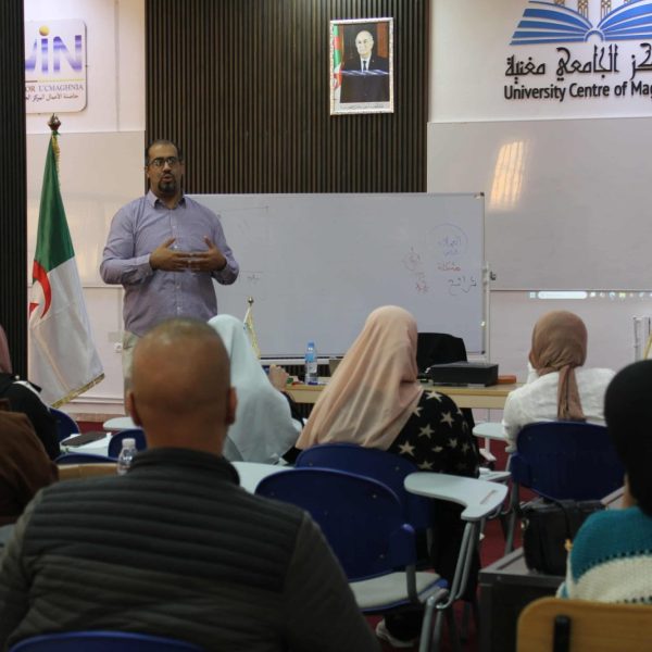 جلسة تكوينية حول ابتكار فكرة المشروع وبناء مخطط العمل التجاري5