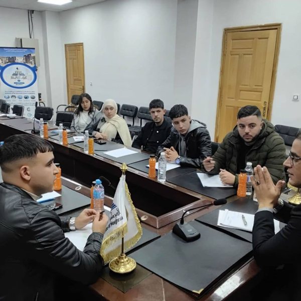 لقاء تنسيقي بين إدارة المركز الجامعي مغنية والتنظيم الطلابي AREN5