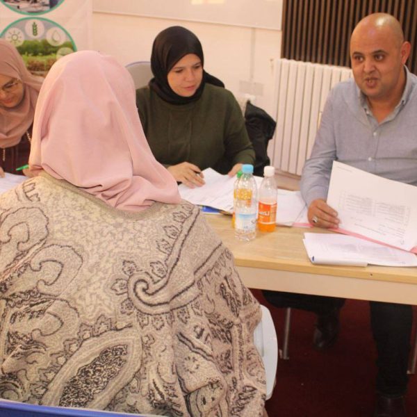 لقاء خاص لطلبة التخرج المسجلين في حاضنة الأعمال8