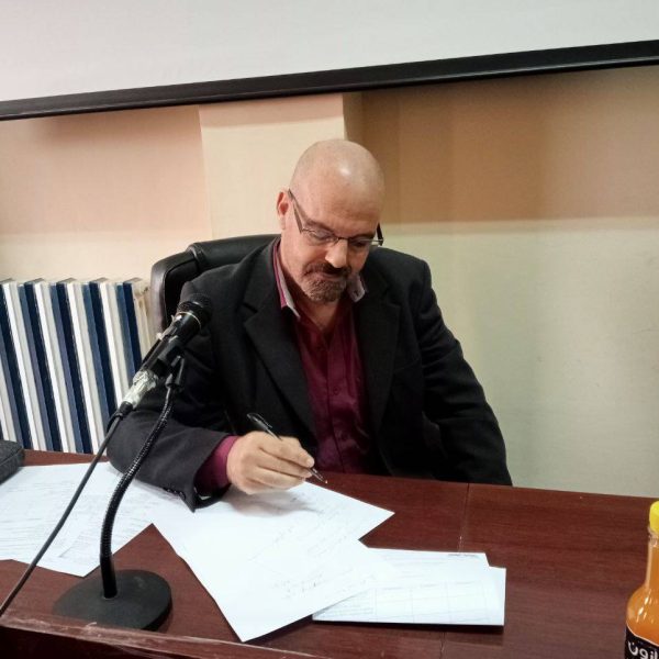 لندوة العلمية المقدمة من طرف الدكتور حولية 6