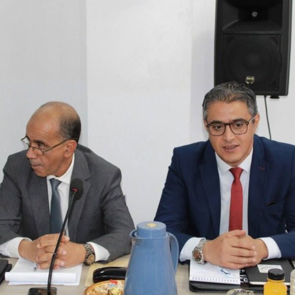 مشاركة مدير المركز الجامعي في اجتماع الندوة الجهوية4