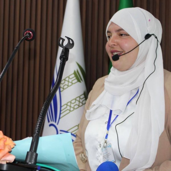 من الذاكرة إلى الشاشة2