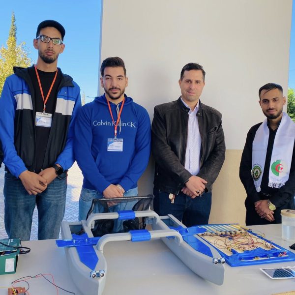 نادي AERO CLUB مغنية يستعرض نشاطات التكنولوجيا A