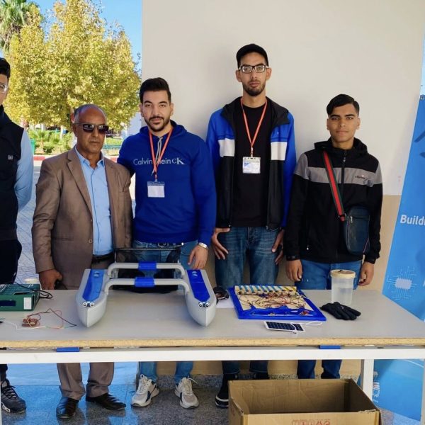 نادي AERO CLUB مغنية يستعرض نشاطات التكنولوجيا B